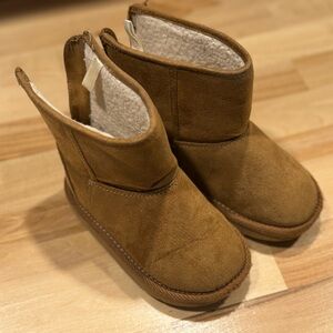 GAP Zip Up Boots. Toddler (8)